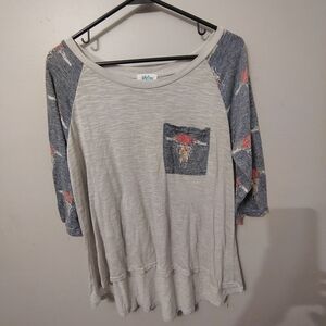 Women's Size Small Bull skull Blouse